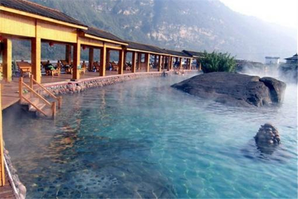 泡溫泉對慢性蕁麻疹有好處嗎 泡溫泉對皮膚病有好處嗎 泡溫泉對慢性蕁麻疹有好處嗎 泡溫泉對皮膚病有好處嗎