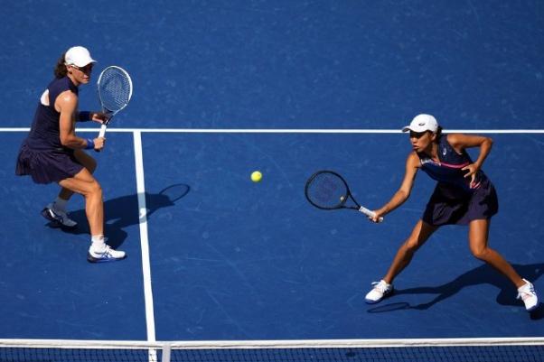 打網(wǎng)球為什么要穿裙子 張帥美網(wǎng)女雙奪冠創(chuàng)6紀(jì)錄 打網(wǎng)球為什么要穿裙子 張帥美網(wǎng)女雙奪冠創(chuàng)6紀(jì)錄