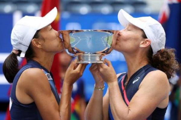 打網(wǎng)球為什么要穿裙子 張帥美網(wǎng)女雙奪冠創(chuàng)6紀(jì)錄 打網(wǎng)球為什么要穿裙子 張帥美網(wǎng)女雙奪冠創(chuàng)6紀(jì)錄