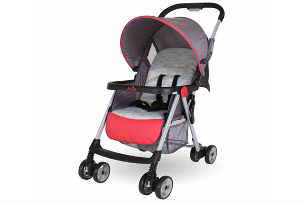 嬰兒車會(huì)震到寶寶頭嗎 嬰兒車會(huì)影響寶寶脊椎嗎