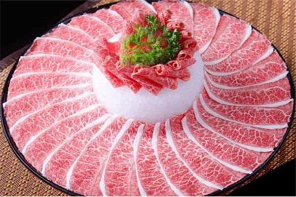 雪花肥牛是哪個(gè)部位的肉 雪花肥牛和肥牛的區(qū)別 雪花肥牛是哪個(gè)部位的肉 雪花肥牛和肥牛的區(qū)別