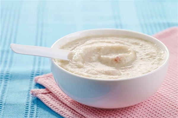 嬰兒米粉怎么做輔食 嬰兒米粉適合幾個(gè)月的寶寶吃 嬰兒米粉怎么做輔食 嬰兒米粉適合幾個(gè)月的寶寶吃