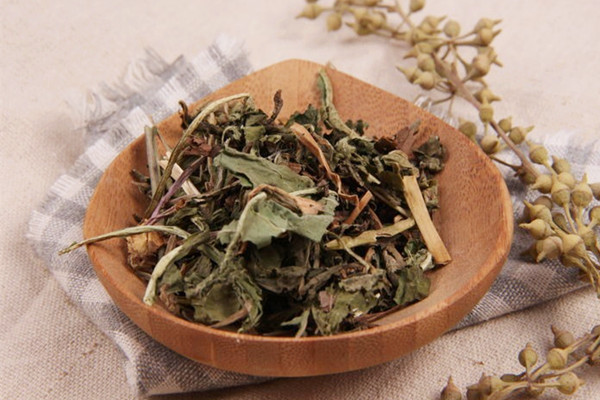 蒲公英會(huì)不會(huì)回奶 蒲公英哺乳期能吃嗎 蒲公英會(huì)不會(huì)回奶 蒲公英哺乳期能吃嗎