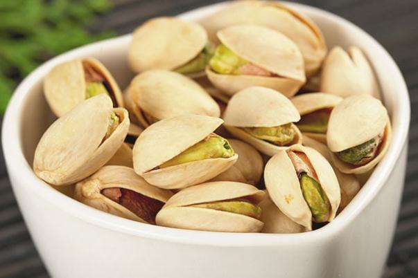 開心果可以和蝦一起吃嗎 開心果和什么不能一起吃 開心果可以和蝦一起吃嗎 開心果和什么不能一起吃