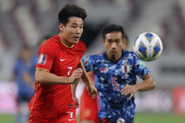 足球比賽可以暫停嗎 足球比賽可以換幾個人 足球比賽可以暫停嗎 足球比賽可以換幾個人