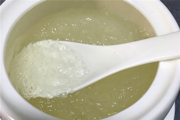 燕窩吃起來(lái)什么口感才是真的 燕窩吃起來(lái)像粉絲正常嗎