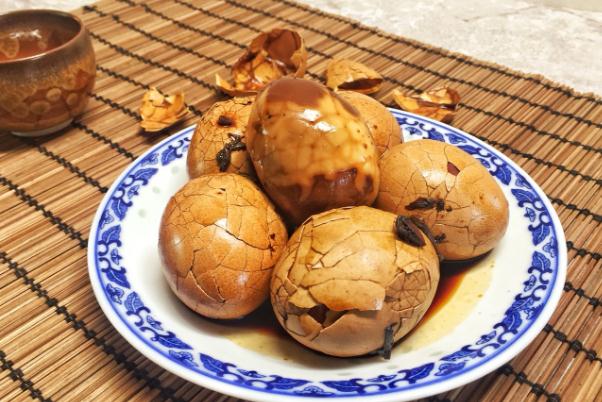 茶葉蛋有蛋白質(zhì)嗎 茶葉蛋吃多了有毒嗎 茶葉蛋有蛋白質(zhì)嗎 茶葉蛋吃多了有毒嗎