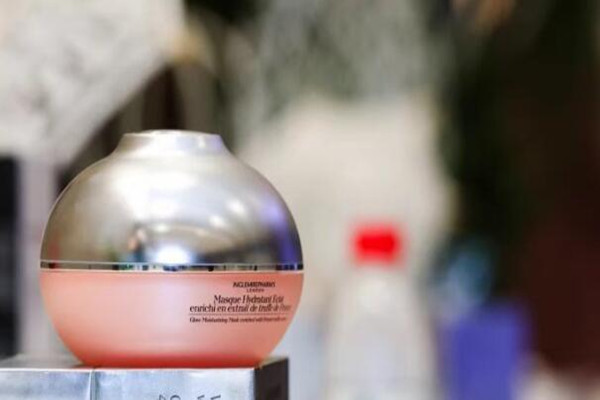 英樹(shù)睡眠面膜正確用法 英樹(shù)睡眠面膜可以每天用嗎 英樹(shù)睡眠面膜正確用法 英樹(shù)睡眠面膜可以每天用嗎