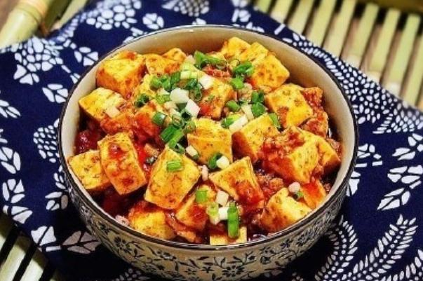 豆腐會(huì)引起便秘嗎 豆腐對(duì)人體有什么好處和壞處