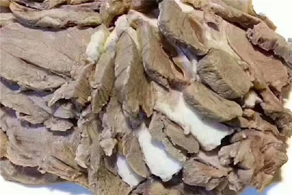 羊肉適合什么季節(jié)吃 羊肉在冬天吃有什么好處 羊肉適合什么季節(jié)吃 羊肉在冬天吃有什么好處