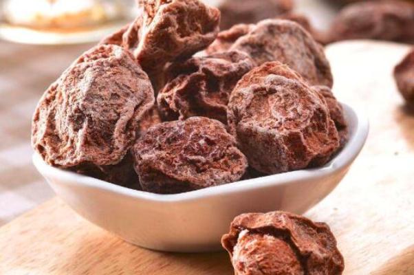 話梅會發(fā)霉嗎 發(fā)霉的話梅是什么樣的 話梅會發(fā)霉嗎 發(fā)霉的話梅是什么樣的