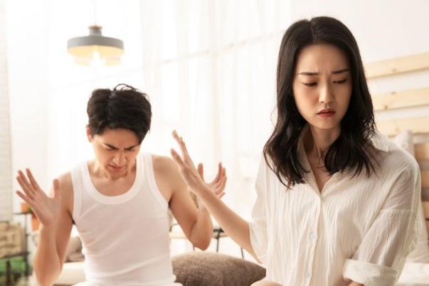 情侶冷戰(zhàn)多少天可以分手了 情侶冷戰(zhàn)了怎么和好 情侶冷戰(zhàn)多少天可以分手了 情侶冷戰(zhàn)了怎么和好