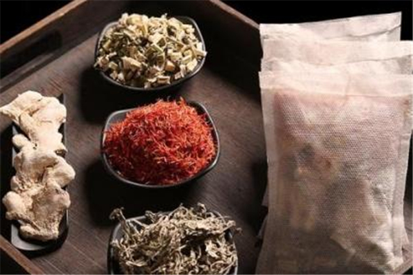 中藥泡腳包可以調(diào)理懷孕嗎 中藥泡腳包的功效和作用 中藥泡腳包可以調(diào)理懷孕嗎 中藥泡腳包的功效和作用