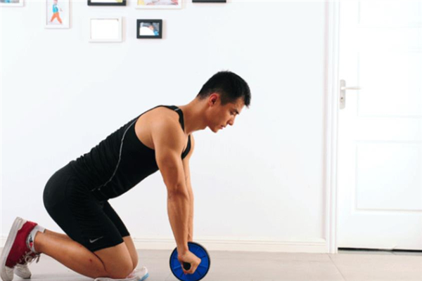 腹肌是硬的還是軟的 腹肌是身體缺陷嗎