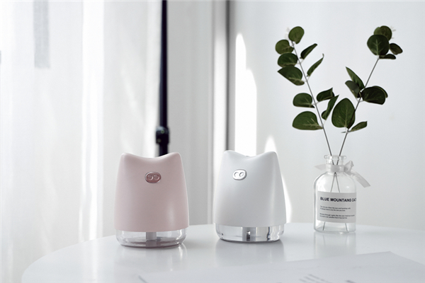 加濕器會(huì)引起呼吸道疾病嗎 加濕器對(duì)身體有什么好處 加濕器會(huì)引起呼吸道疾病嗎 加濕器對(duì)身體有什么好處