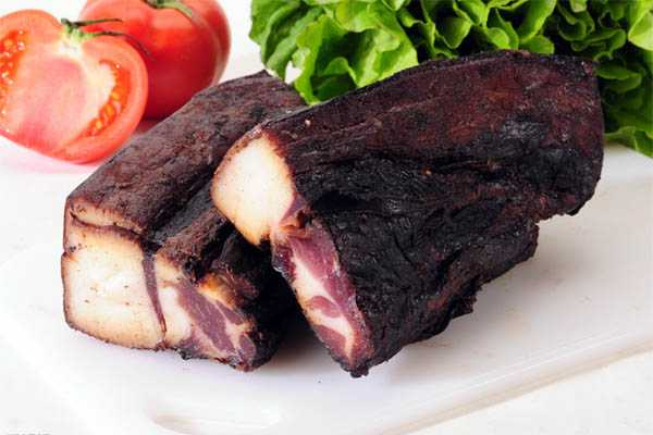 熏肉用什么肉好 熏肉用什么材料熏最好 熏肉用什么肉好 熏肉用什么材料熏最好