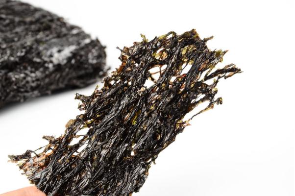 紫菜對(duì)身體有什么好處和壞處 紫菜對(duì)頭發(fā)有什么好處 紫菜對(duì)身體有什么好處和壞處 紫菜對(duì)頭發(fā)有什么好處