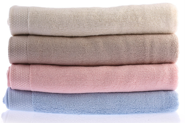 浴巾有黑點還能用嗎 浴巾黑點怎么去除 浴巾有黑點還能用嗎 浴巾黑點怎么去除