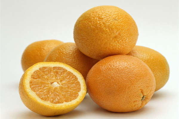 橙子能治便秘嗎 橙子對人體的好處 橙子能治便秘嗎 橙子對人體的好處