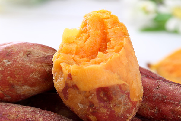 紅薯有什么功效與作用 紅薯什么時間吃最好 紅薯有什么功效與作用 紅薯什么時間吃最好