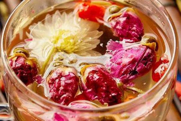 玫瑰茶有什么副作用 玫瑰茶有助于睡眠嗎 玫瑰茶有什么副作用 玫瑰茶有助于睡眠嗎