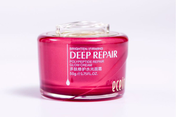 面霜能涂在眼睛周圍嗎 面霜能涂在頸部嗎 面霜能涂在眼睛周圍嗎 面霜能涂在頸部嗎