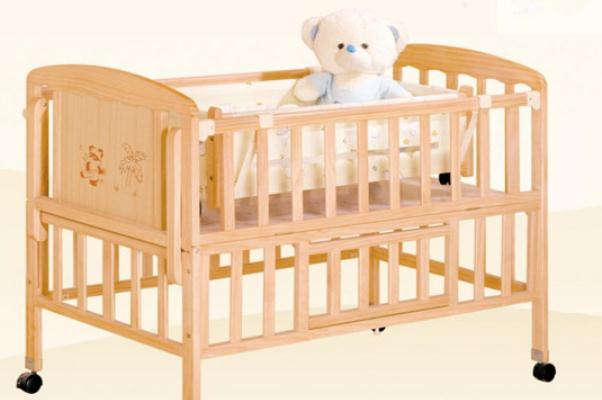 嬰兒床買什么材質(zhì)的好 嬰兒床可以睡到幾歲 嬰兒床買什么材質(zhì)的好 嬰兒床可以睡到幾歲