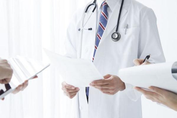 微創(chuàng)手術(shù)是什么意思 微創(chuàng)手術(shù)有風(fēng)險(xiǎn)嗎 微創(chuàng)手術(shù)是什么意思 微創(chuàng)手術(shù)有風(fēng)險(xiǎn)嗎