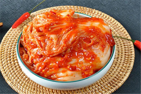 辣白菜不放魚露嗎 辣白菜可以炒什么菜 辣白菜不放魚露嗎 辣白菜可以炒什么菜