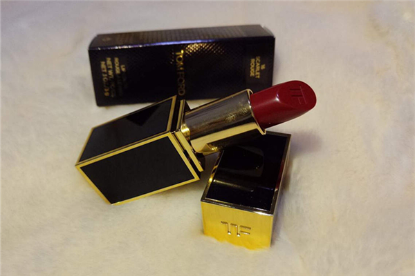 tf屬于奢侈品牌嗎 tf是雅詩(shī)蘭黛旗下的嗎