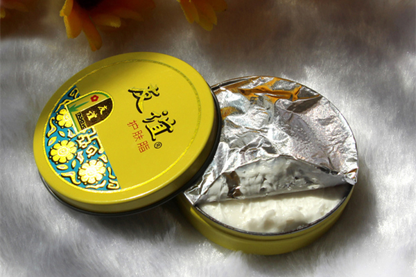 雪花膏干了用什么稀釋 雪花膏干了還能用嗎