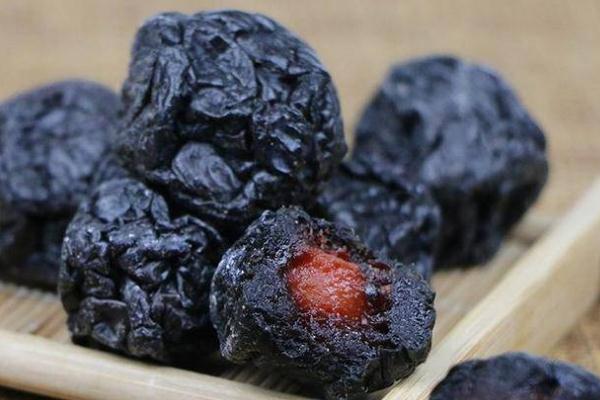 烏梅孕婦能吃嗎 烏梅孕婦可以泡水喝嗎 烏梅孕婦能吃嗎 烏梅孕婦可以泡水喝嗎