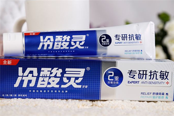冷酸靈牙膏的功效和作用 冷酸靈牙膏對(duì)牙齒敏感有效果嗎