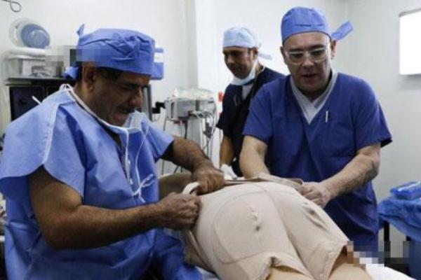 豐臀的運動動作有哪幾種 豐臀手術(shù)后遺癥 豐臀的運動動作有哪幾種 豐臀手術(shù)后遺癥