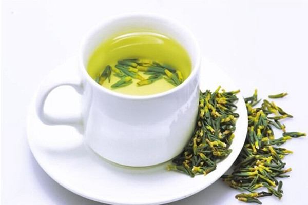 蓮子心泡水是苦的嗎 蓮子心泡水是去火的嗎 蓮子心泡水是苦的嗎 蓮子心泡水是去火的嗎