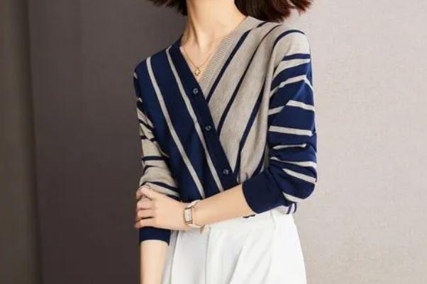 打底衫有點緊怎么辦 打底衫有靜電怎么辦 打底衫有點緊怎么辦 打底衫有靜電怎么辦