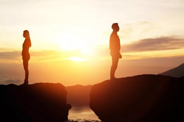 情侶分手后挽回的最佳時間 情侶分手了如何才能復(fù)合 情侶分手后挽回的最佳時間 情侶分手了如何才能復(fù)合