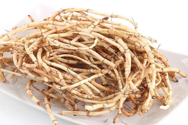 魚腥草是哪里的特產(chǎn) 魚腥草是不是折耳根 魚腥草是哪里的特產(chǎn) 魚腥草是不是折耳根