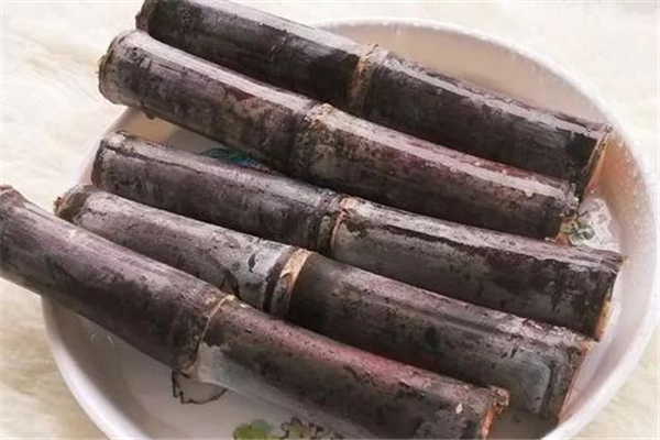 甘蔗含維生素c多嗎 甘蔗含有什么營(yíng)養(yǎng)成分 甘蔗含維生素c多嗎 甘蔗含有什么營(yíng)養(yǎng)成分