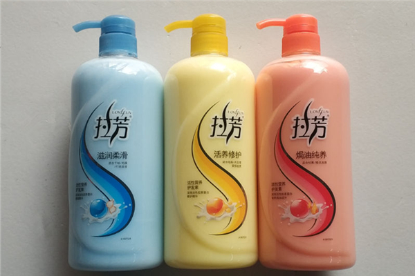 拉芳護發(fā)素和蜂花護發(fā)素哪個好用 拉芳護發(fā)素怎么用 拉芳護發(fā)素和蜂花護發(fā)素哪個好用 拉芳護發(fā)素怎么用