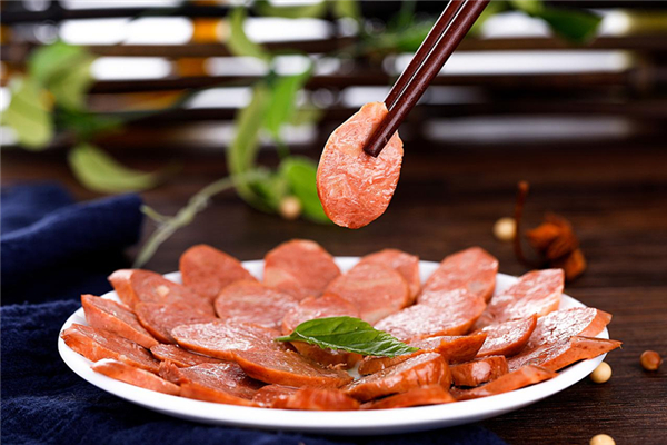 臘腸肥瘦比例多少口感好 臘腸用什么酒好 臘腸肥瘦比例多少口感好 臘腸用什么酒好
