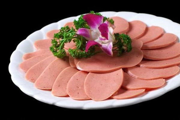 火腿腸為什么是紅色的 火腿腸會(huì)致癌嗎 火腿腸為什么是紅色的 火腿腸會(huì)致癌嗎