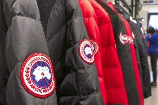 加拿大鵝羽絨服正品多少錢 加拿大鵝承諾14天內(nèi)免費(fèi)換貨 加拿大鵝羽絨服正品多少錢 加拿大鵝承諾14天內(nèi)免費(fèi)換貨
