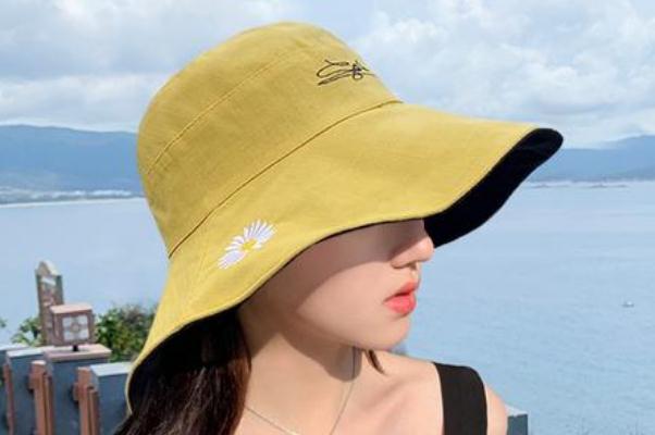 漁夫帽有點(diǎn)大怎么辦改小 漁夫帽有褶皺怎么辦 漁夫帽有點(diǎn)大怎么辦改小 漁夫帽有褶皺怎么辦