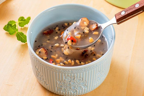 李子柒堅果藕粉能代替米飯嗎 李子柒堅果藕粉可以益氣補(bǔ)血嗎 李子柒堅果藕粉能代替米飯嗎 李子柒堅果藕粉可以益氣補(bǔ)血嗎