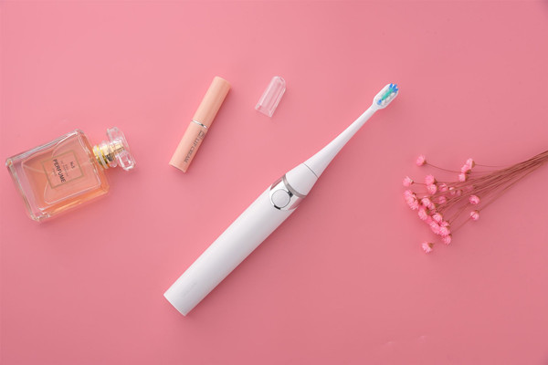 電動(dòng)牙刷適合多大孩子用 電動(dòng)牙刷孩子用好不好 電動(dòng)牙刷適合多大孩子用 電動(dòng)牙刷孩子用好不好