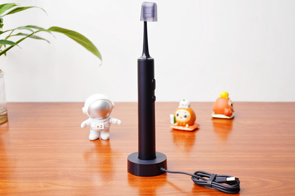 電動牙刷充一次電大概能用多久 電動牙刷充電要多久充滿 電動牙刷充一次電大概能用多久 電動牙刷充電要多久充滿