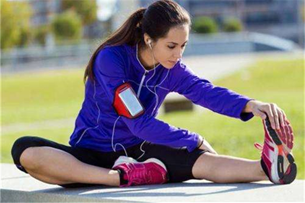 拉伸運(yùn)動(dòng)有哪些 拉伸運(yùn)動(dòng)的好處和作用 拉伸運(yùn)動(dòng)有哪些 拉伸運(yùn)動(dòng)的好處和作用