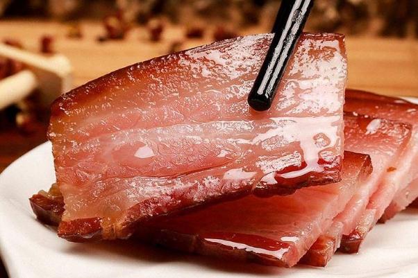 熏臘肉是什么時(shí)候 熏臘肉要曬幾天 熏臘肉是什么時(shí)候 熏臘肉要曬幾天