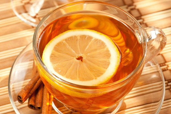 檸檬茶的功效和作用 檸檬茶可以解酒嗎 檸檬茶的功效和作用 檸檬茶可以解酒嗎